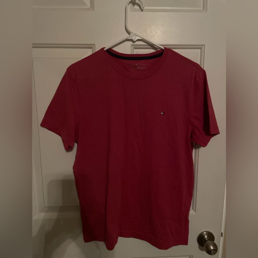 Tommy Hilfiger Men's Classic Red Tee